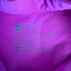 Figs scrub set